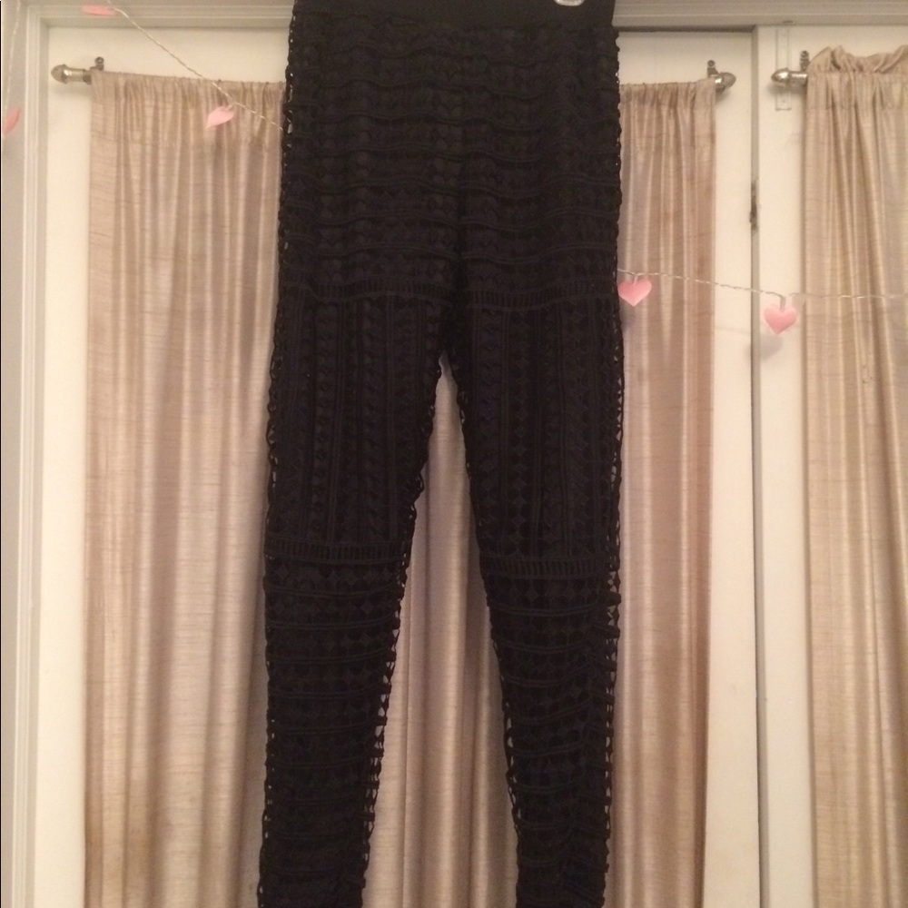 👠2 for 20Black crochet design stretchy pants